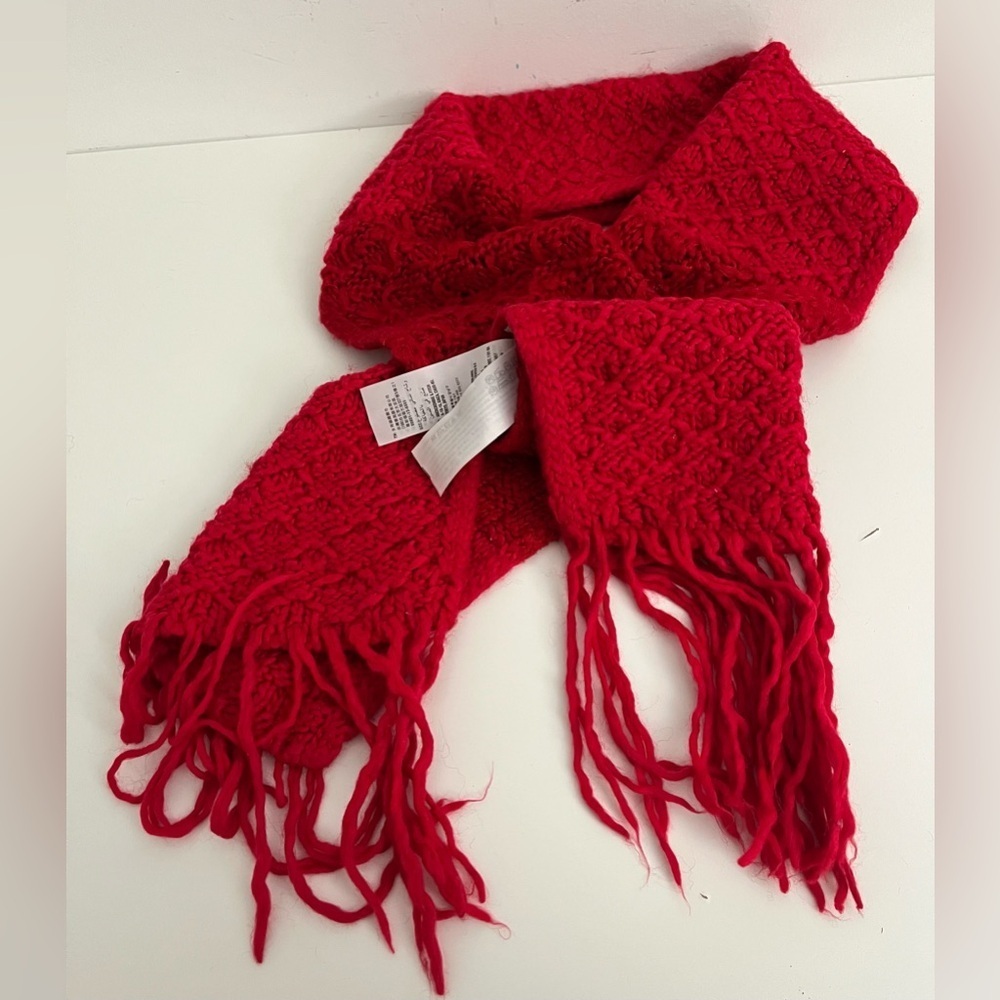 Hollister Red Chunky Knit Scarf with Fringe – One Size - Picture 6 of 6
